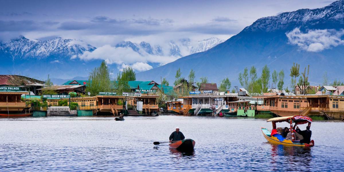 Amritsar Dharamshala Manali Leh Kargil Kashmir 19 Days Package