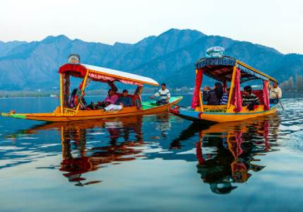 Golden Triangle with Kashmir 11 Days Package